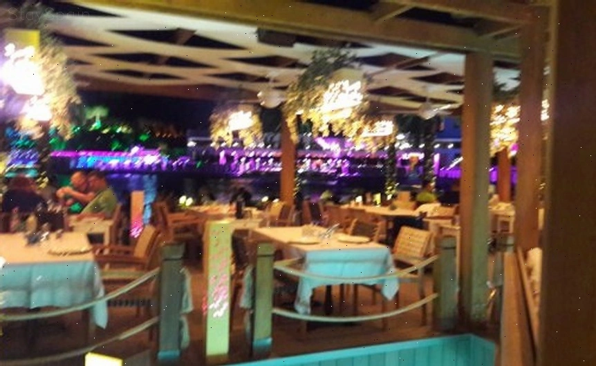 premium hotel casino dining room